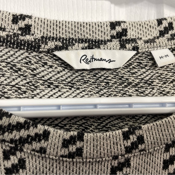 Black and white plaid long sleeve - Picture 3 of 3